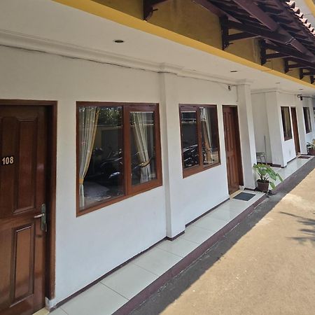 Hotel Maxim Kwitang Jacarta Exterior foto