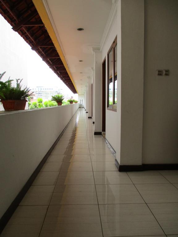 Hotel Maxim Kwitang Jacarta Exterior foto