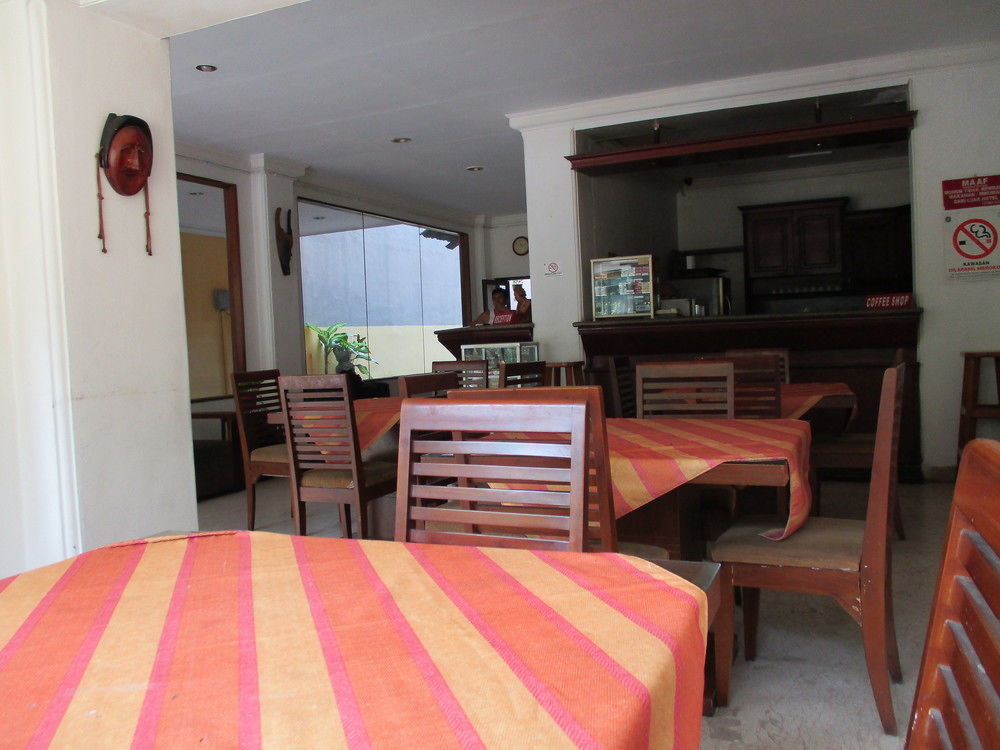 Hotel Maxim Kwitang Jacarta Exterior foto
