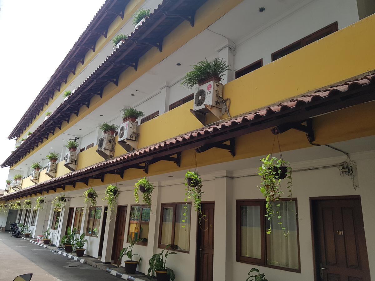 Hotel Maxim Kwitang Jacarta Exterior foto