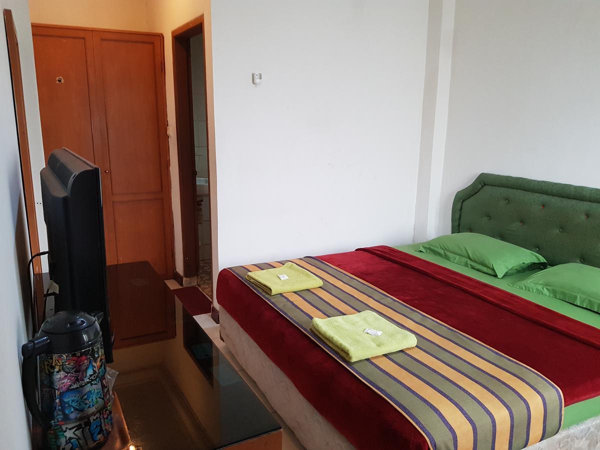 Hotel Maxim Kwitang Jacarta Exterior foto